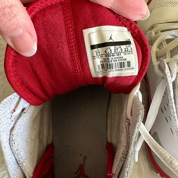 Jordan size 5Y - Picture 4 of 6